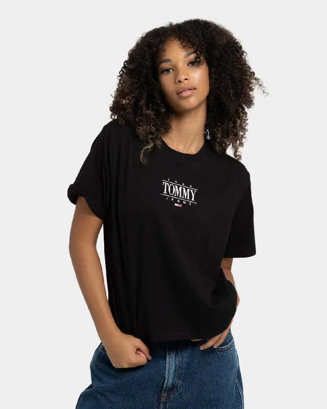 Tommy Jeans Women's Essential Logo Crop T-Shirt Black-- Notch Collar Peter Pan Collar Cowl Neck Tommy Jeans Women's Essential Logo Crop T-Shirt Black-- Notch Collar Peter Pan Collar Cowl Neck