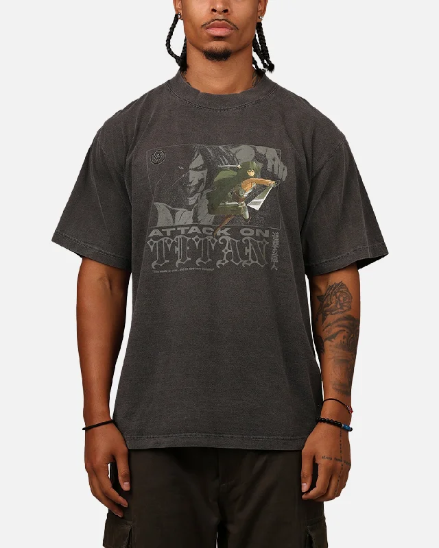 Hypland X Attack On Titan Mikasa Fly T-Shirt Vintage Black-- Fitted T-Shirt Seamless Stretchy Hypland X Attack On Titan Mikasa Fly T-Shirt Vintage Black-- Fitted T-Shirt Seamless Stretchy