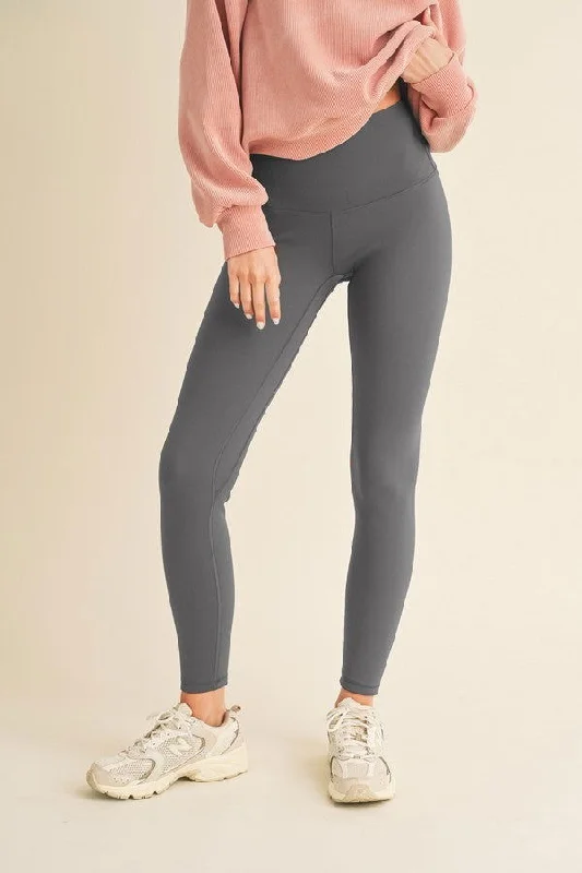 Yelete Fleece Lined High Waisted Leggings In Gray Stylish Pockets Active Leggings