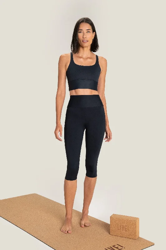 Essential Emana® Capri Leggings Fashionable Full-Length Active Leggings