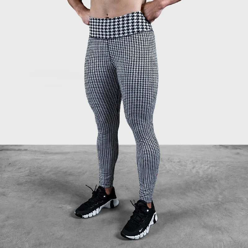 Nike - Dri-FIT One Icon Clash Women's Mid-Rise 7/8 Printed Leggings - WHITE/BLACK/CHILE RED Fashionable Solid Color Tights Nike - Dri-FIT One Icon Clash Women's Mid-Rise 7/8 Printed Leggings - WHITE/BLACK/CHILE RED Fashionable Solid Color Tights