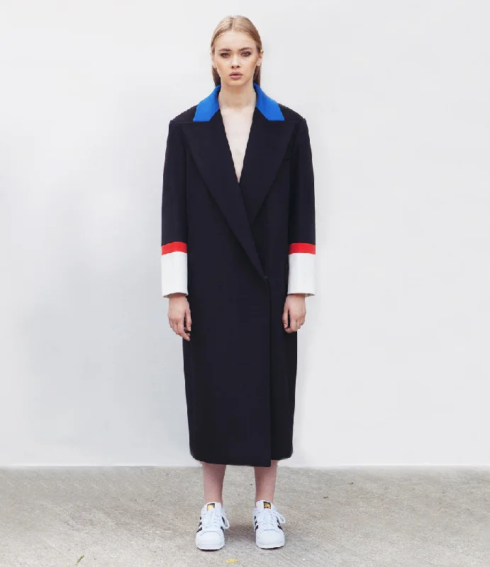 Tailored Black Coat Buttoned Zippered Snapped