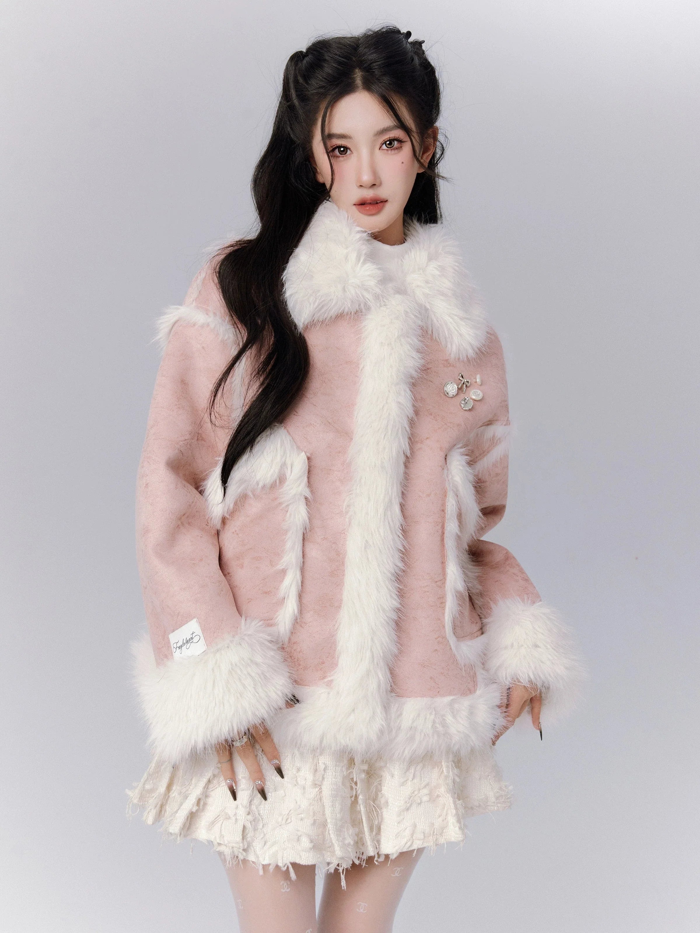Fluffy Angel Coat Set-Up Buttoned Zippered Snapped